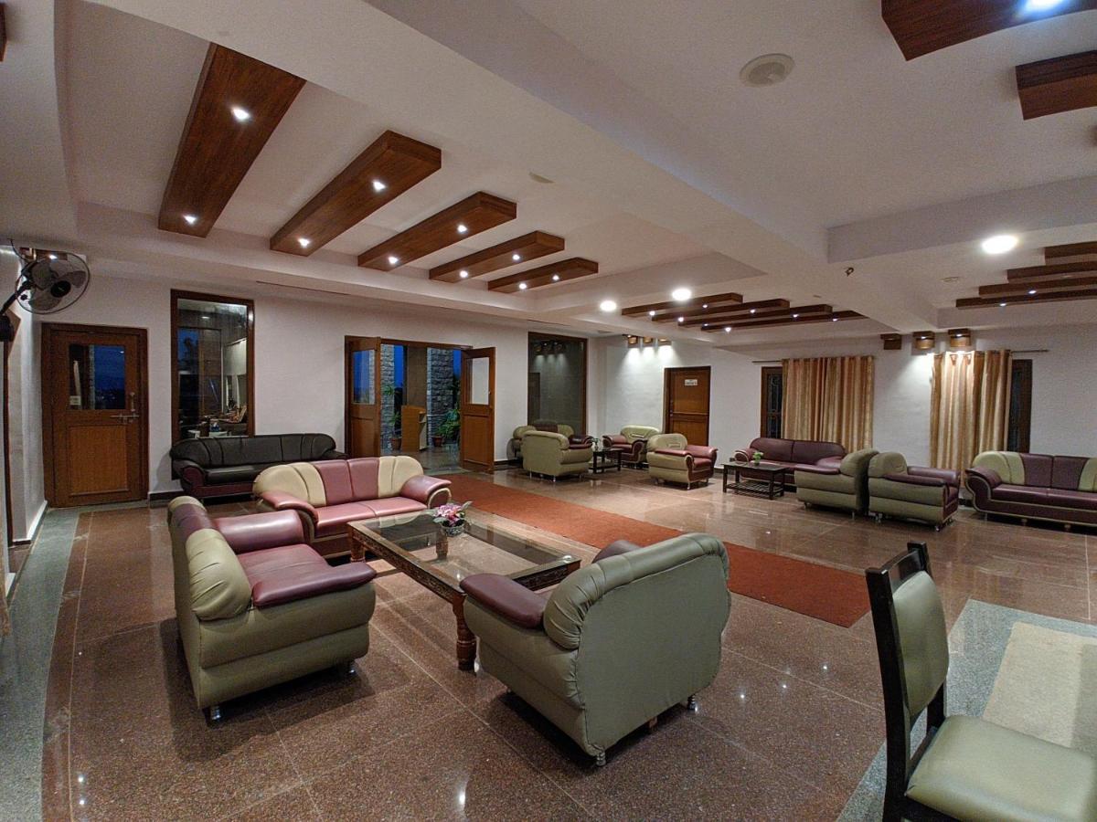 Kanthi Resorts Badami Bāgalkot Екстериор снимка