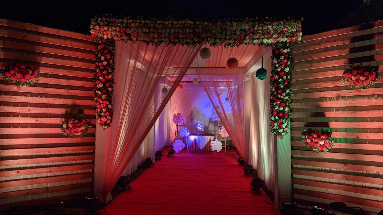 Kanthi Resorts Badami Bāgalkot Екстериор снимка